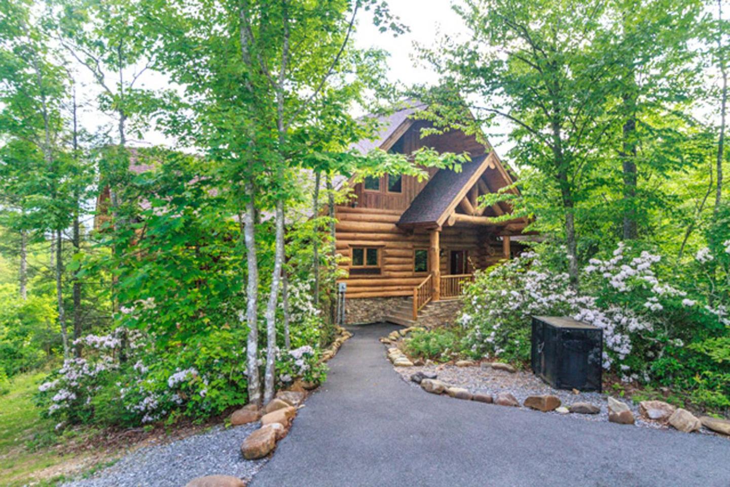 Big Bear Ridge Lodge - Breathtaking Mountain Views And Private Forest Scenes In Amazing Large Log Cabin 개틀린버그 외부 사진