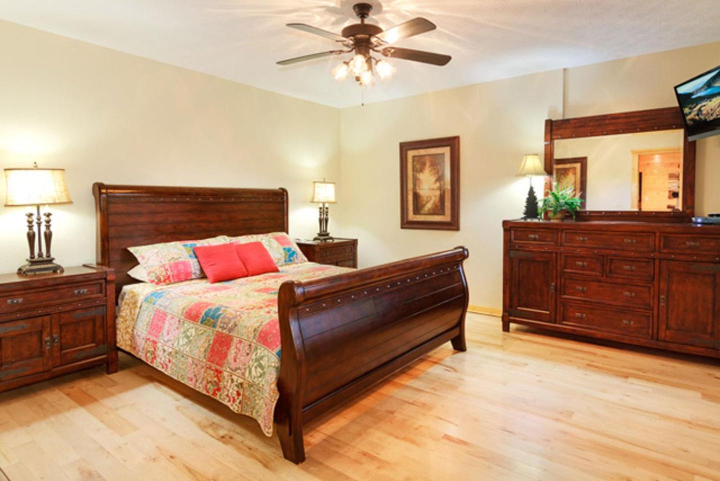 Big Bear Ridge Lodge - Breathtaking Mountain Views And Private Forest Scenes In Amazing Large Log Cabin 개틀린버그 외부 사진